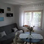 Lejlighed In With Sea View, Terrace, Wi-fi Ičići