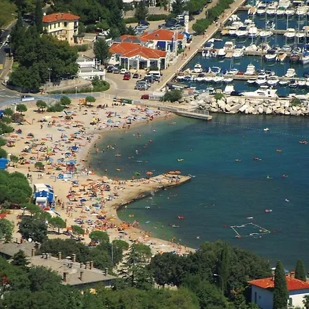 In With Sea View, Terrace, Wi-fi Apartman *