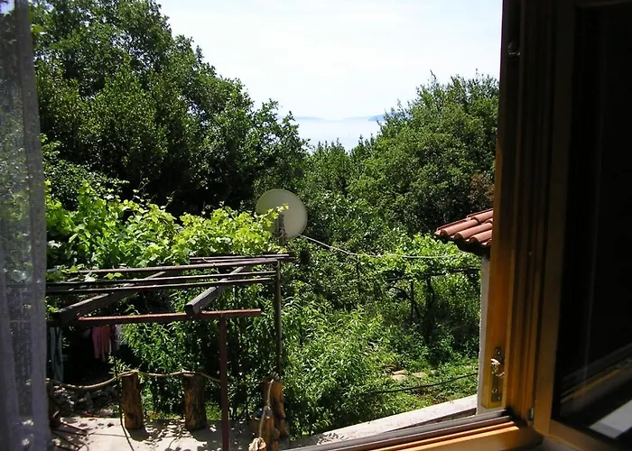 In With Sea View, Terrace, Wi-fi * Ičići