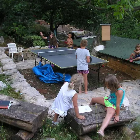 In With Sea View, Terrace, Wi-fi Apartman Ičići