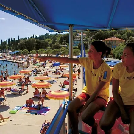 Apartman In With Sea View, Terrace, Wi-fi